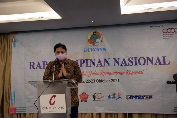 Menko Perekonomian Airlangga Sebut Digitalisasi Koperasi jadi Peluang Emas