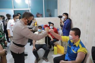 Kapolda Riau Resmikan Gedung Vaksin Centre di Polres Kepulauan Meranti