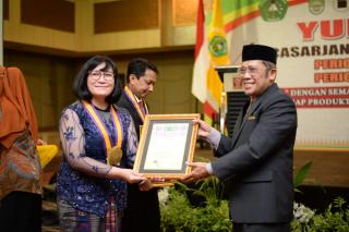 Pascasarjana Unilak Gelar Yudisium XIII, Masyarakat Antusias Kuliah di Pascasarjana Unilak
