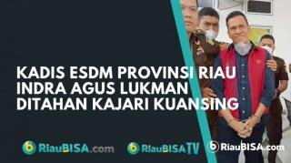 Foto-foto Penahanan Kadis ESDM Riau Indra Agus Lukman oleh Kejari Kuansing