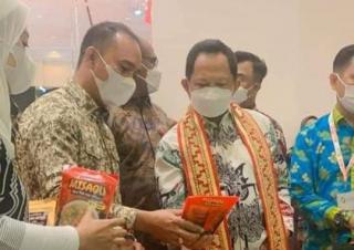 Mendagri Sebut Beras Sagu Asal Meranti Terbaik di Indonesia