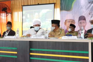 Wabup Meranti Hadiri Wisuda Santri Tahfiz Al Quran