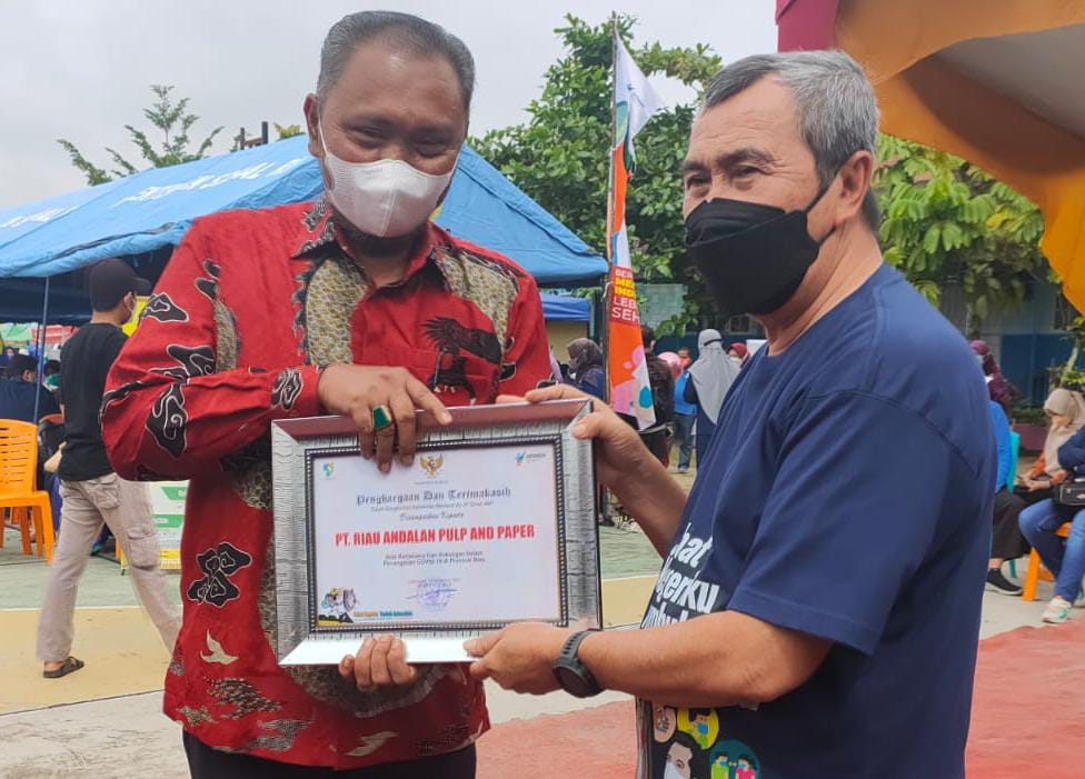 Berperan Aktif Tangani Pandemi, RAPP Terima Penghargaan dari Gubernur Riau