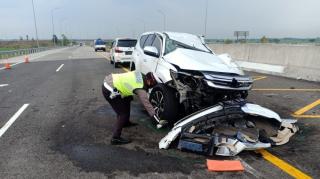 Artis Vanessa Angel dan Suami Meninggal Dunia dalam Kecelakaan di Tol Jombang
