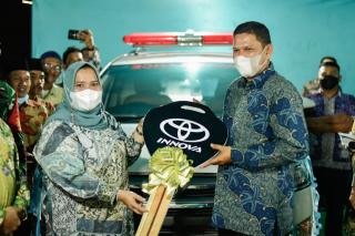 Serahkan 1 Unit Ambulance di Pematang Pudu, Ini Harapan Bupati Bengkalis