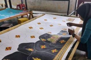 Riau Tuan Rumah ICCF 2021, Kuansing Pamerkan 24 Produk Batik Nagori