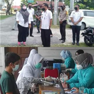 Camat Indah & Lurah Wandi Tinjau Vaksinasi COVID 19 Kelurahan BCL