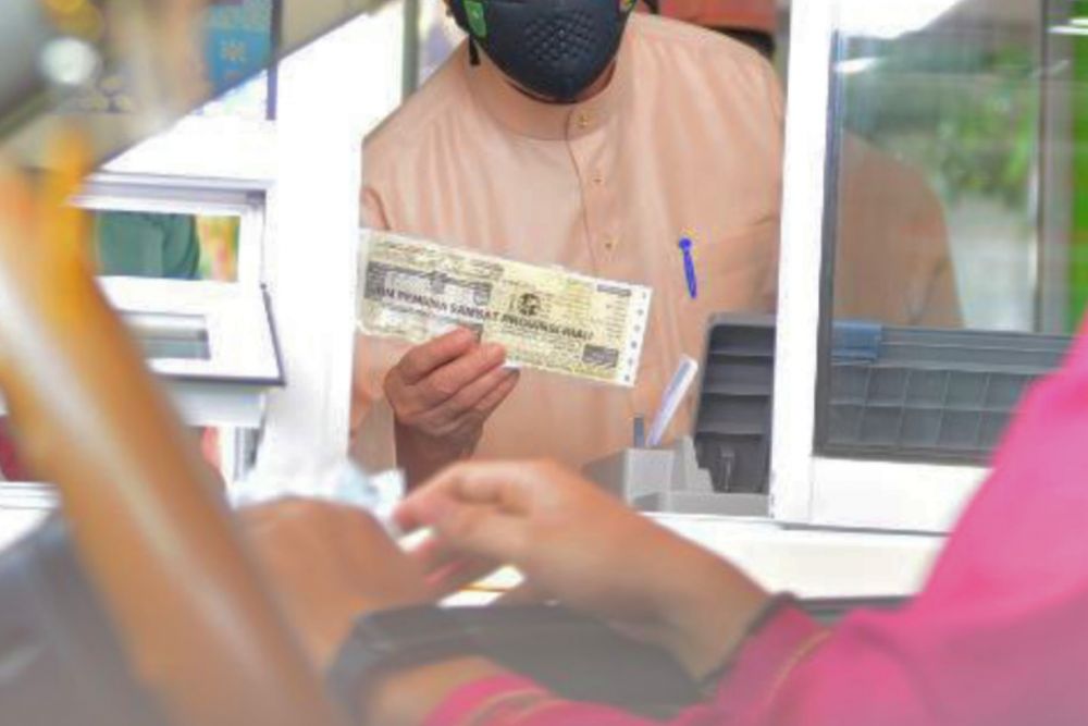 Realisasi PAD BBNKB di Riau Capai 103 Persen