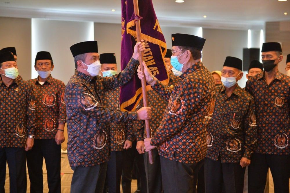 Gubri Dilantik Jadi Ketum Dewan Harian Daerah Kejuangan 45 Provinsi Riau 