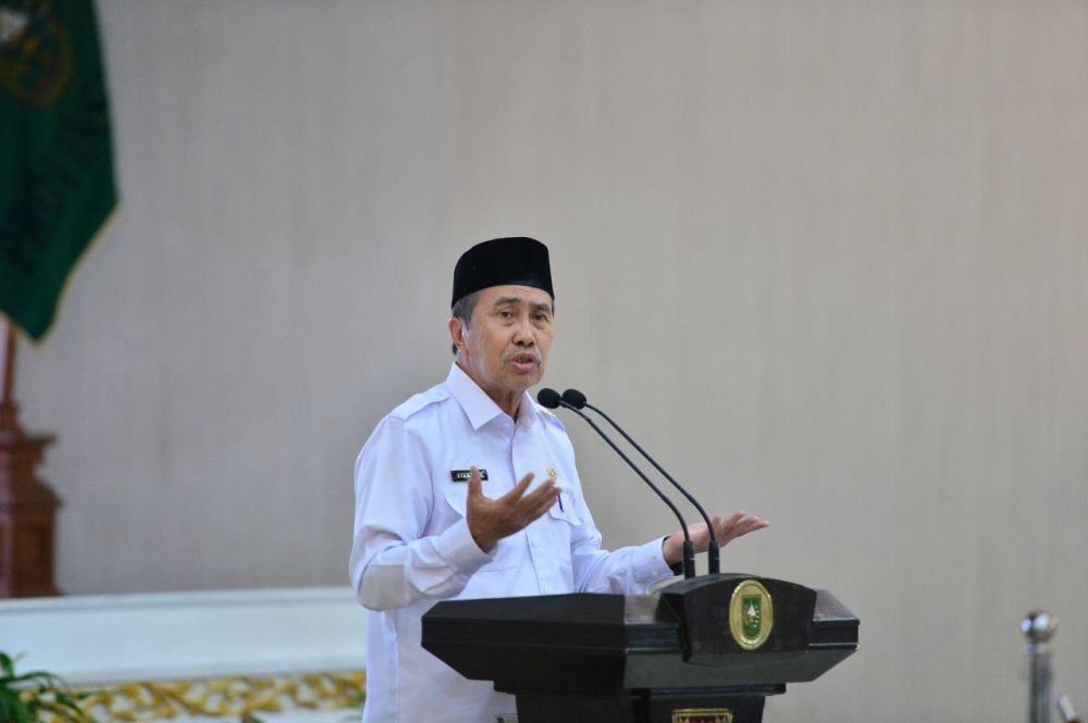 Gubernur Riau:  Kadisdik Riau Harus Ikut Mengawasi Proyek Pembangunan Sekolah