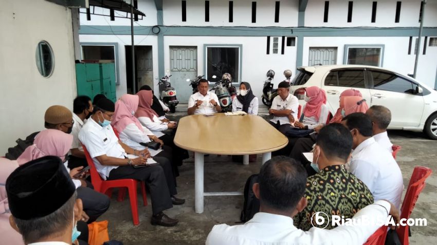 Bicarakan Mutu Pendidikan, Bupati Meranti & Pengawas Sekolah Duduk Bersama