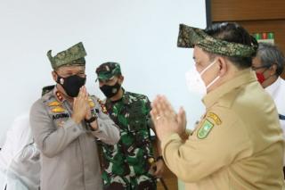 Sekdaprov Riau ucapkan Selamat Bertugas di tempat Baru Kepada Kapolda Riau Irjen Pol Agung