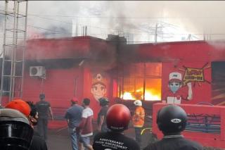 Kantor JNE di Ternate Terbakar, Paket Pelanggan Ikut Terbakar