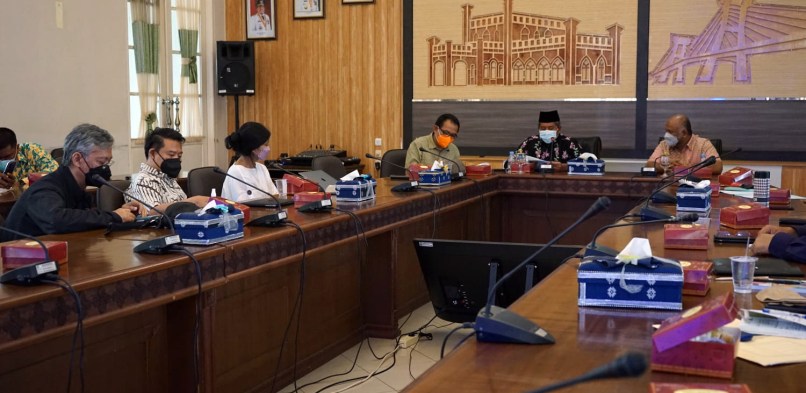 Wakil Bupati Siak Husni Merza Hadiri Pertemuan Bersama Anggota LTKL di Jakarta