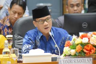 Yandri Susanto: Kemenag Berencana Berangkatkan Umrah Januari Tahun ini