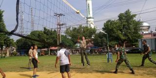 Danramil dan Jajaran Olahraga Bersama Warga Sekitar Bagan Sinembah