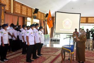 Bupati Kasmarni Kukuhkan Karang Taruna Bengkalis Periode 2021-2026