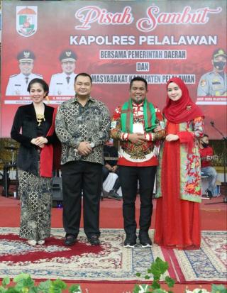 Bupati Pelalawan Hadiri Acara Pisah Sambut Kapolres Pelalawan