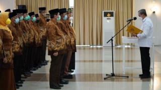 Gubernur Syamsuar Lantik Pengurus PWRI Riau Masa Bhakti 2019-2024
