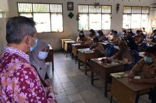 Tinjau PTM di Pekanbaru, Ini Kata Kadisdik Riau