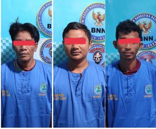 Bandar Sabu Lintas Kabupaten di Riau, Dibekuk Tengah Nunggu Pembeli Dipinggir Sungai