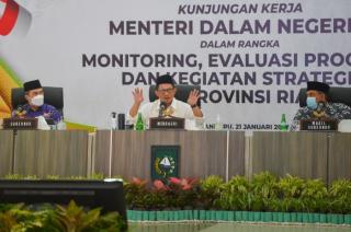 Mendagri Beri Apresiasi Penanganan Covid-19 dan Vaksinasi di Riau Terkendali 