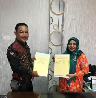 STIE Syariah Bengkalis dan SMUN 1 Bukit Batu Jalin MoU Tri Dharma PT