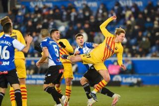 La Liga Spanyol: Barcelona Menang Tipis Atas Alaves