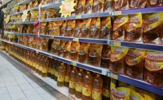 Besok Minyak Goreng Bersubsidi Rp14.000 Mulai Dijual Dipasar Tradisional