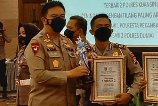 Satlantas Polres Kuansing Terima Penghargaan Dari Kapolda Riau