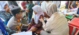 Sudah 115 Anak SD Negeri 006 Dan Lansia di Desa Indarung di Vaksin