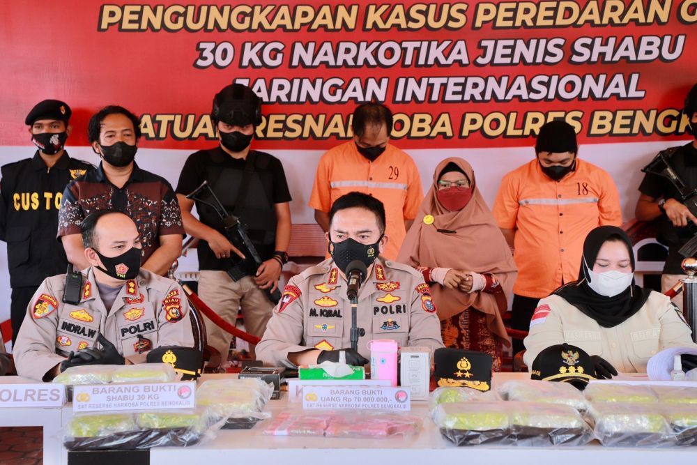 Polisi Gagalkan Pengiriman Sabu 30 Kg Dari Malaysia