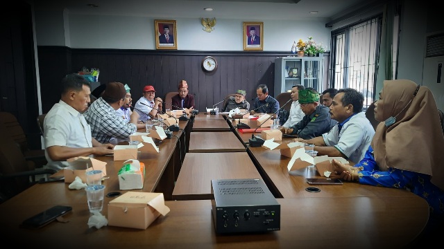Honor Tak Dibayar Pemko Pekanbaru, Forum RT/RW: Pas Pilkada Baru Dicairkan!