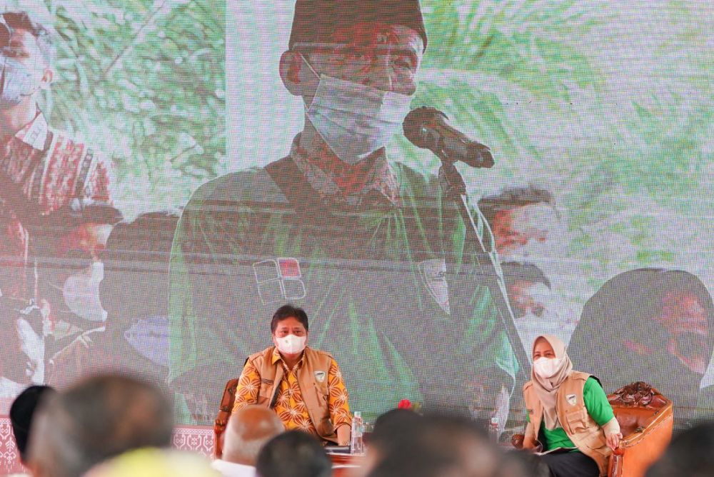 Petani Sawit di Riau Curhat ke Menko Perekonomian Ini Katanya!