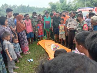 Geger! Pencari Ikan Temukan Mayat Mengapung di Sungai Kampar