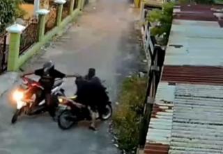 Bidan di Pekanbaru Dibegal Payudara Saat Melintas di Jalan Lumba-lumba