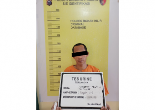 Tukang Bengkel Dan Petani di Bangko Pusako Rohil Ngaku Dapat Sabu-sabu Dari Orang Ini
