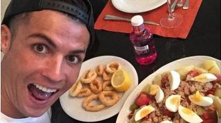Menu Diet Cristiano Ronaldo Tetap Performa di Usia 37 Tahun Diungkap Mantan Juru Masaknya