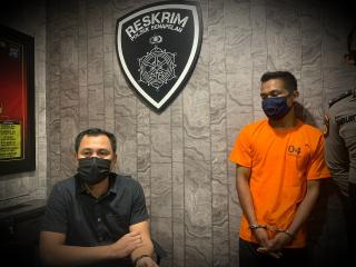 Dibakar Cemburu, Pemuda di Pekanbaru Todongkan Pisau Ke Teman Pria Pacar
