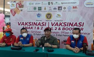 BIN Daerah Riau Gandeng PSMTI Gelar Vaksinasi Massal