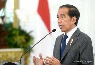 Jokowi Minta Persyaratan Pembayaran JHT Disederhanakan  