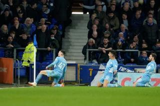 Premier League: Manchester City Menang, MU Kembali Imbang