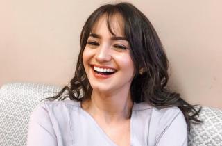 Enzy Storia Ogah Ikuti Jejak Ortu Nikah Beda Agama, Ini Alasannya
