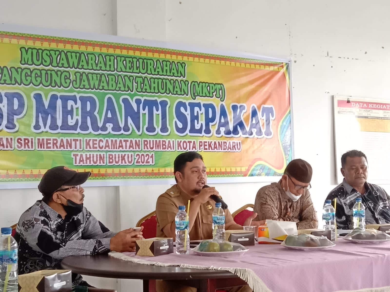 Lurah Sri Meranti Ajak Masyarakatnya Lancar Bayar Tunggakan UEK-SP