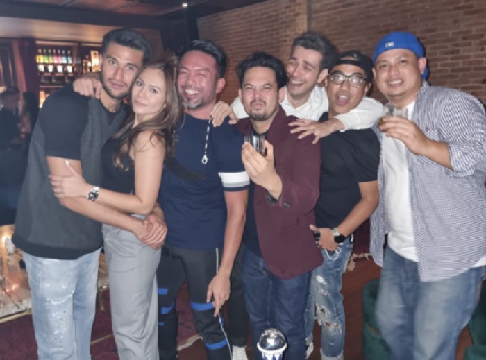 Wulan Guritno Peluk Mesra Atlet Basket Ganteng di Ultah Mantan Suami, Pacaran?