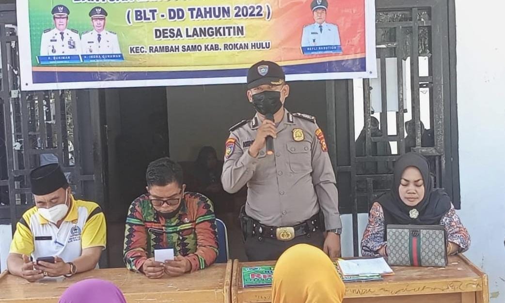 Warga Desa Langkitin Rohul Dikumpulkan dan Diberi Pemahaman Bahaya Karhutla