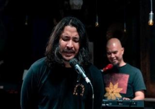 Kejutan! Ello Resmi Jadi Vokalis Baru Dewa 19