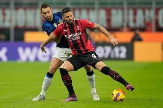 Coppa Italia:  AC Milan dan Inter Milan Main Imbang 0-0