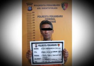 Handphone ABG di Rampas 4 OTK, Polisi Gulung Penadah di Pekanbaru