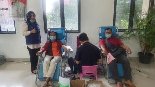 PMI Kecamatan Tampan Gelar Donor Darah, Pendonor Dapat Bingkisan Sembako